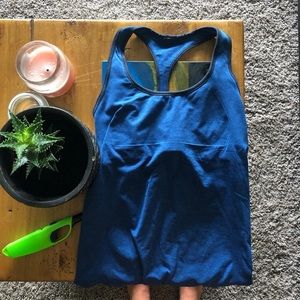Lululemon tank top